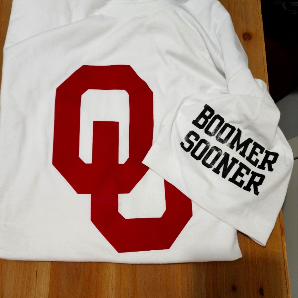 Oklahoma University Boomer Sooner white cotton Tshirt